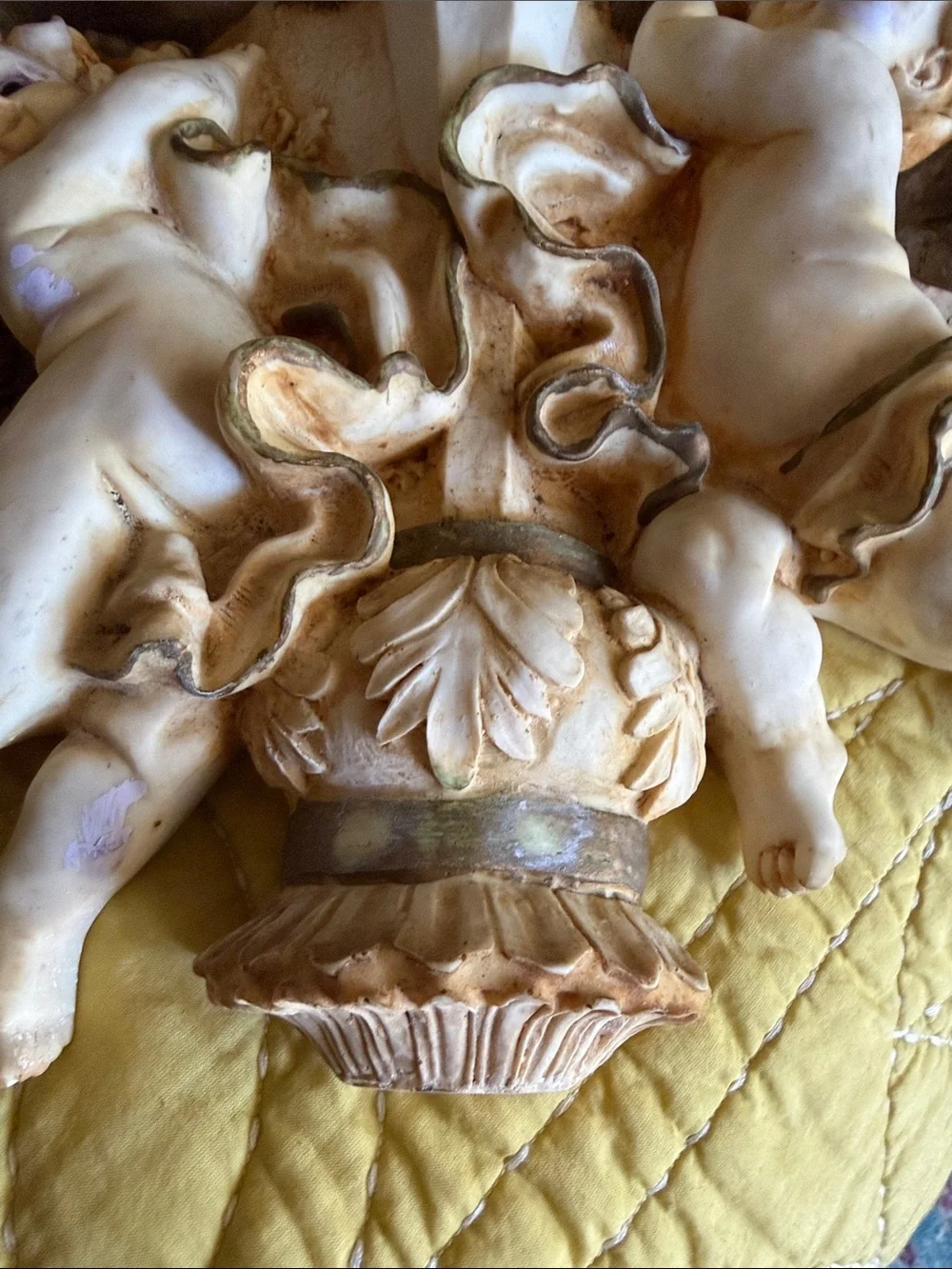 Decorative Cherub Wall Sconce in Cream and Gold resin romantic